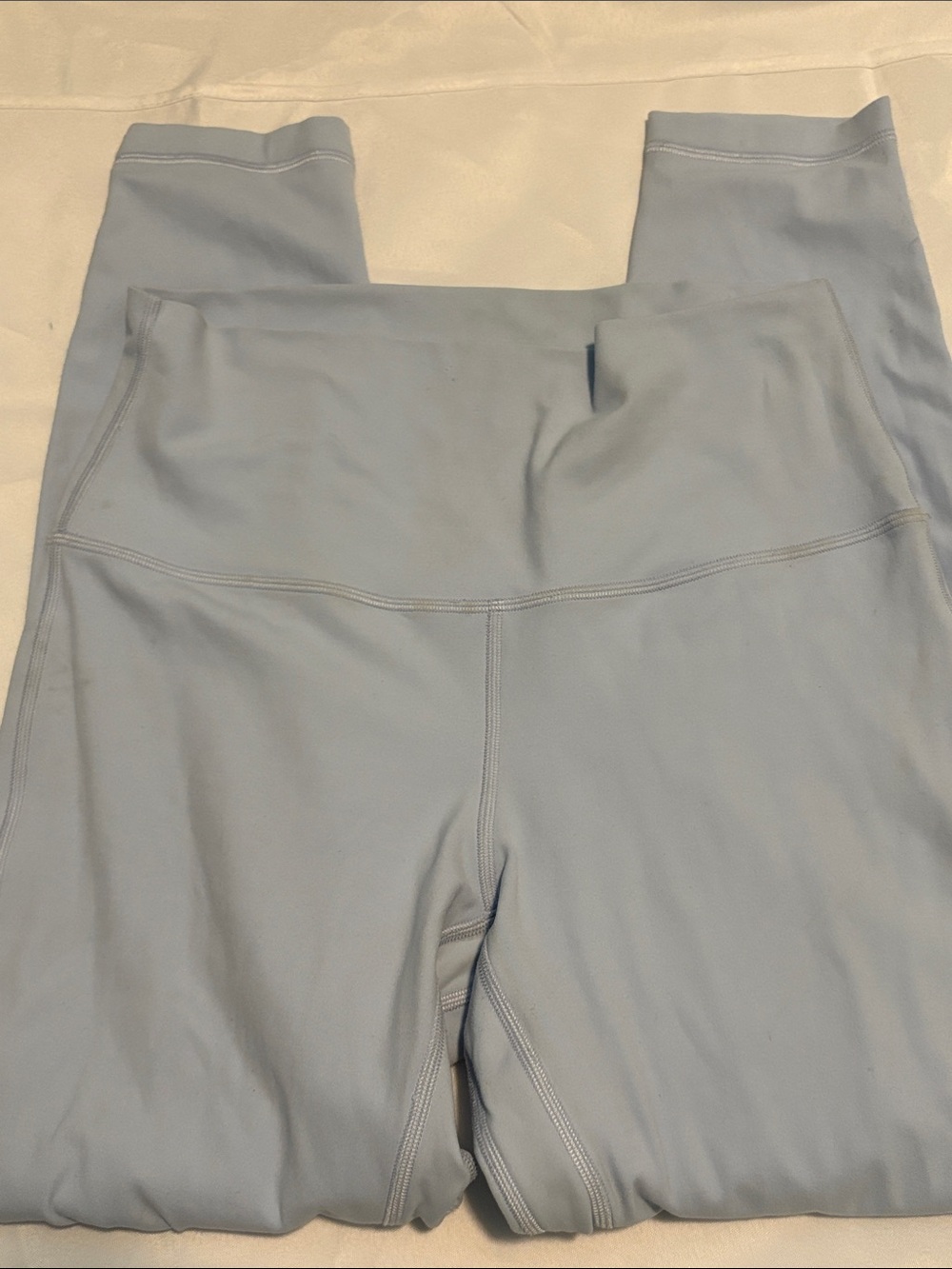 Lululemon double lined Women’s High-Waist Light Blue Active Leggings size 8